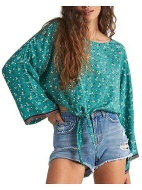 Billabong Green Floral Bell Sleeve Top Bohemia With Handkerchief Hem Size M